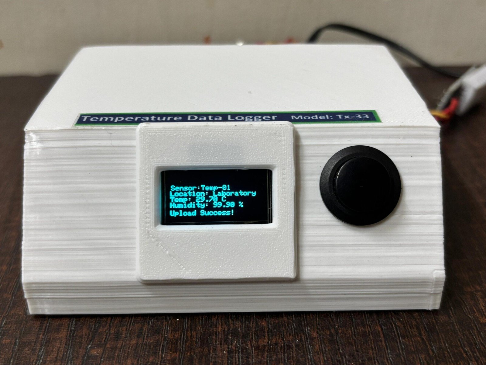 Temperature and Humidity Data Logger